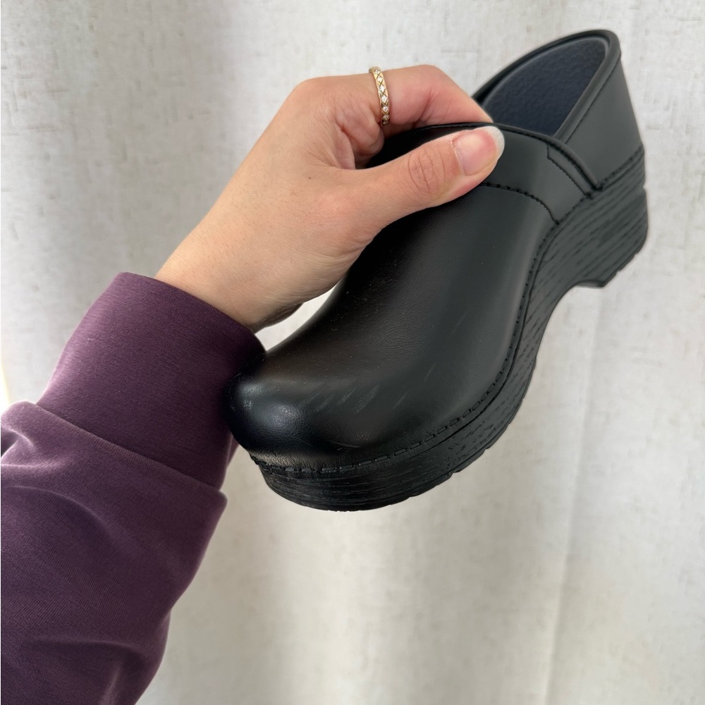 Dansko | Black Women's Clogs - Picture 5 of 6